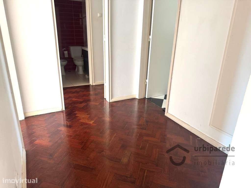 Apartamento T3 no Restelo c/ vista Rio.-4
