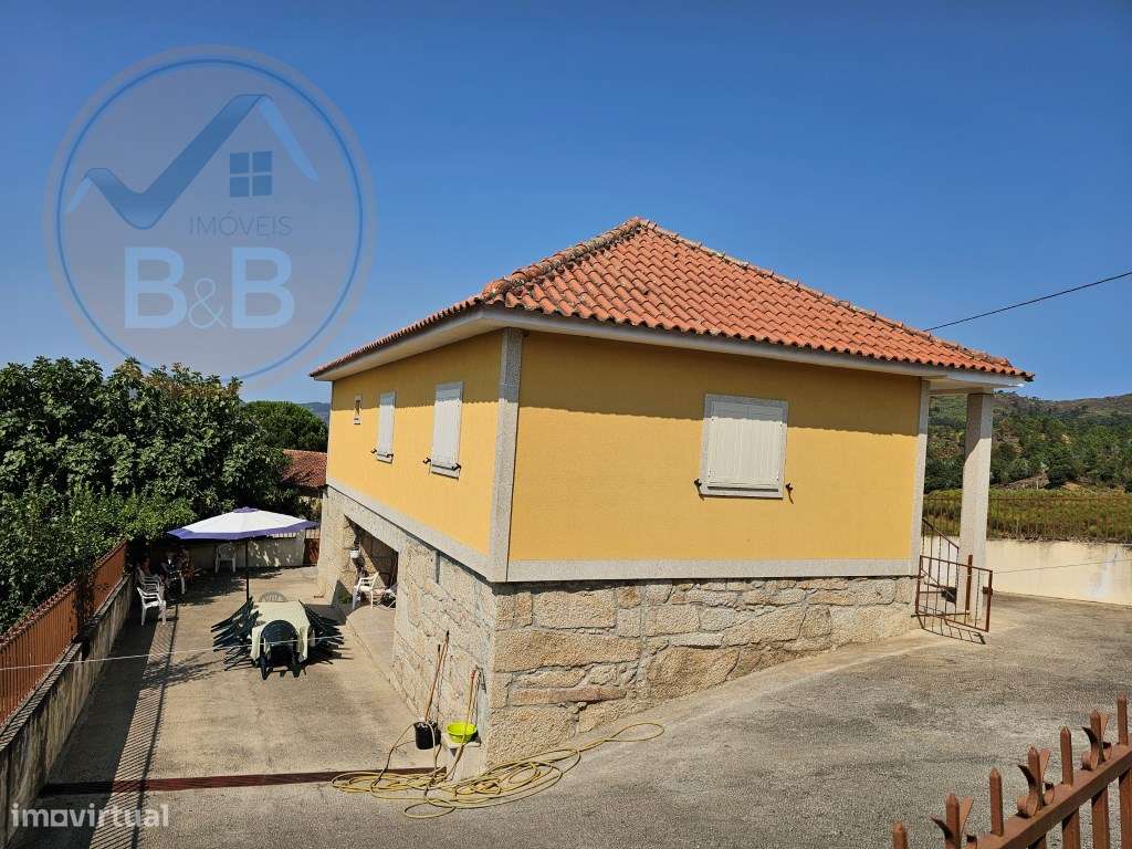 Quinta com Moradia T4 em Leiradas, Rio Douro - Cabeceiras de Basto-28