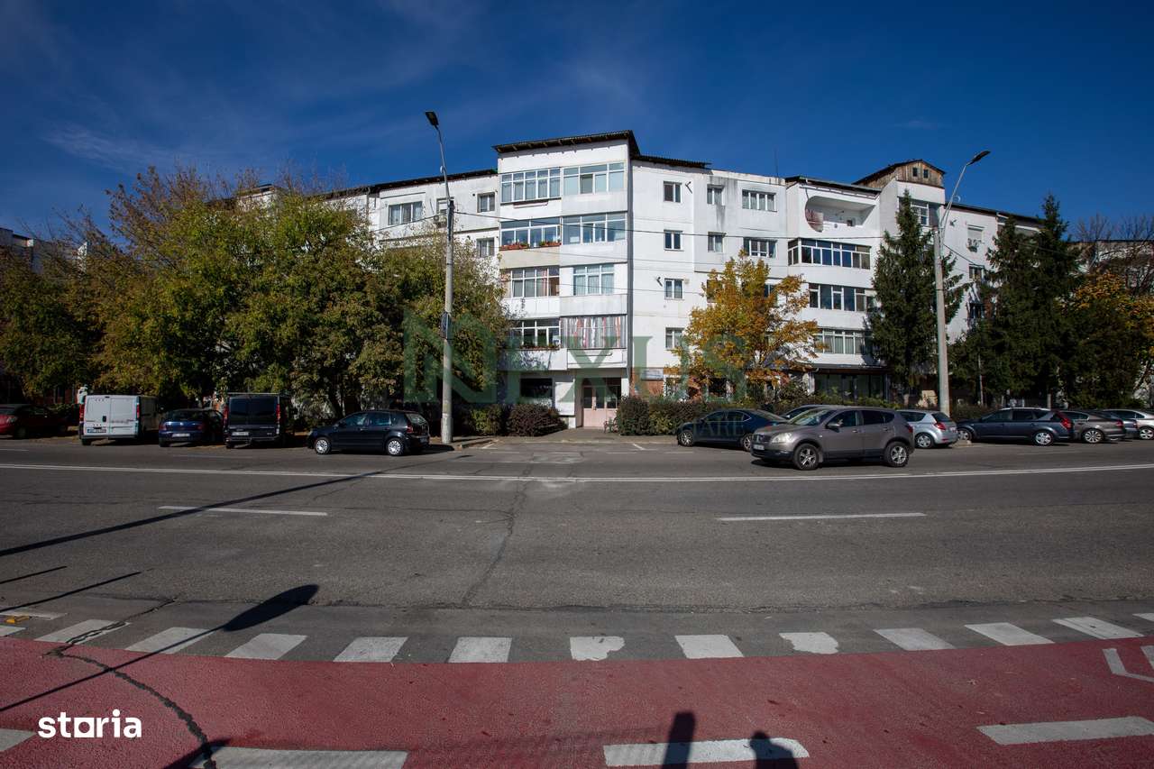 Apartament 3 camere decomandat, Mioritei-15