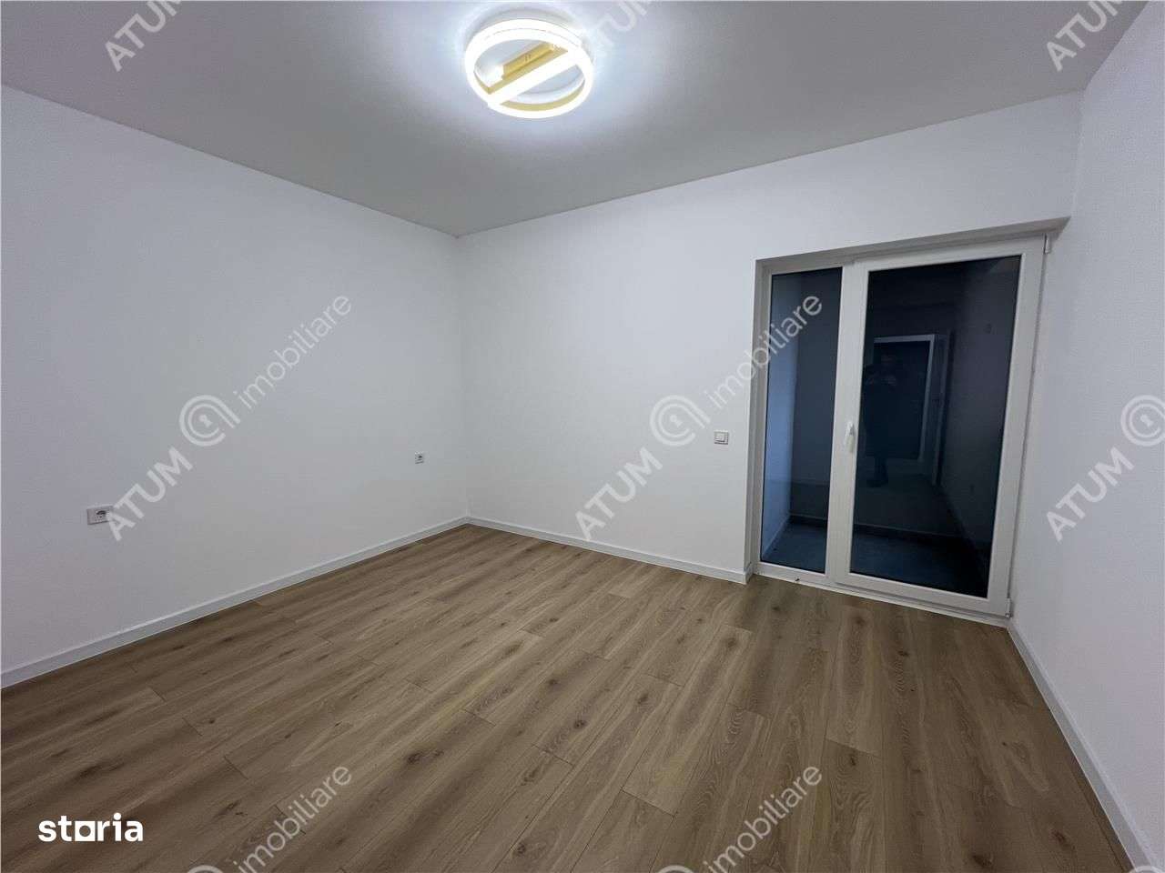 Apartament de 3 camere 2 balcoane pe Calea Surii Mici - Imagine principală: 3/14