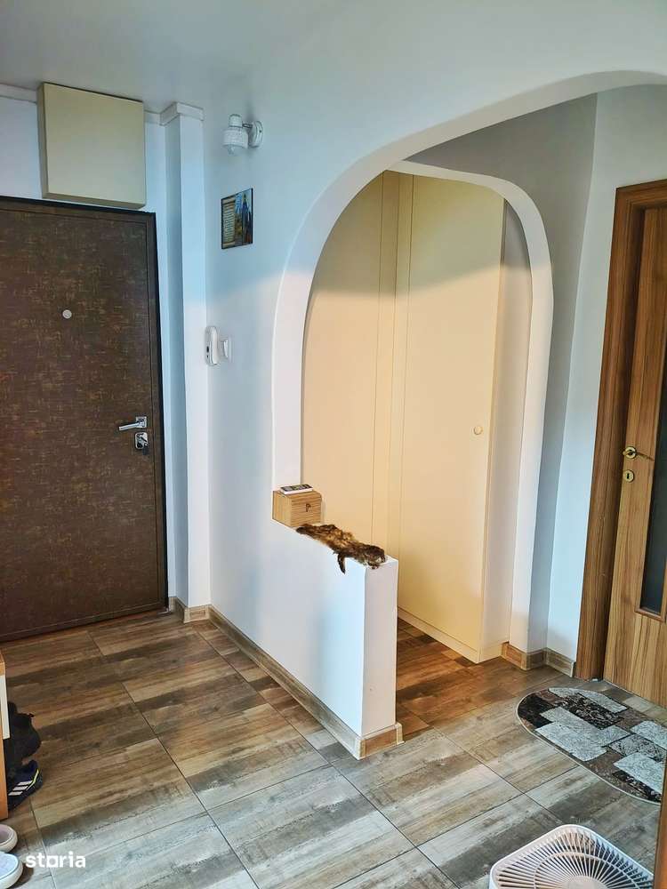 Vindem apartament in Navodari cu 3 camere - Imagine principală: 5/9