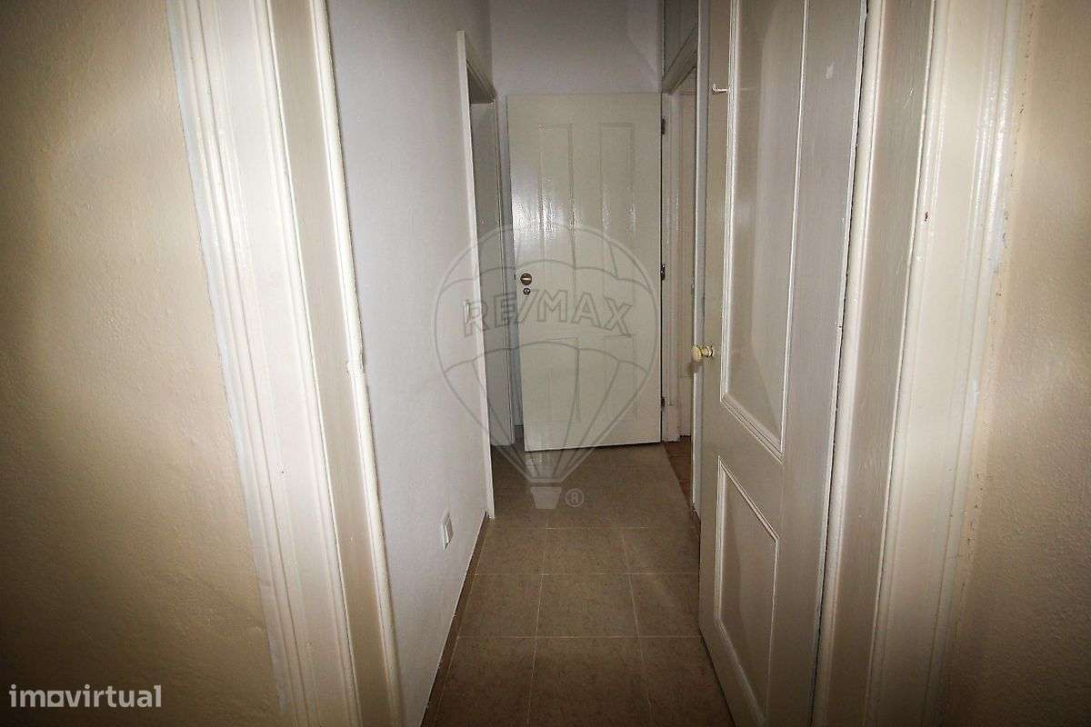 Moradia T7 para venda - Grande imagem: 5/25