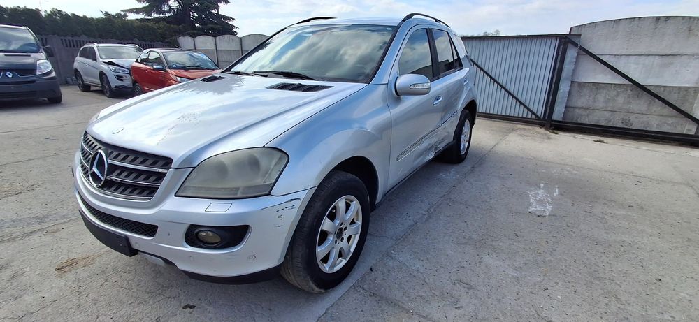 Mercedes-Benz ML W164 320 CDI 4Matic 7G-TRONIC 2007