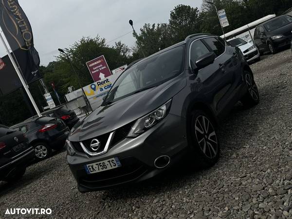 Nissan Qashqai 1.6 DCi Xtronic TEKNA+ - 1