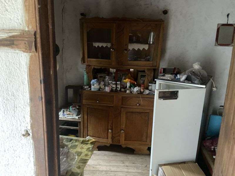 Casa para restauro - Grande imagem: 5/5