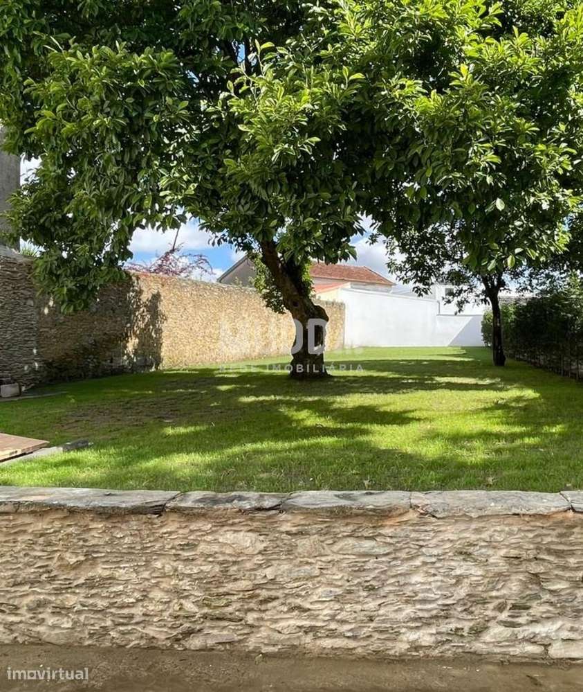 Casarão no coração da cidade de Ovar-43