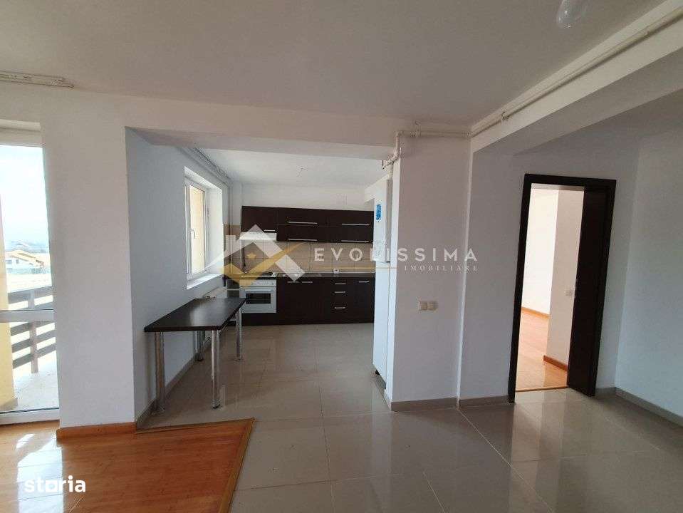 Apartament de trei camere la intrare in Bran-3