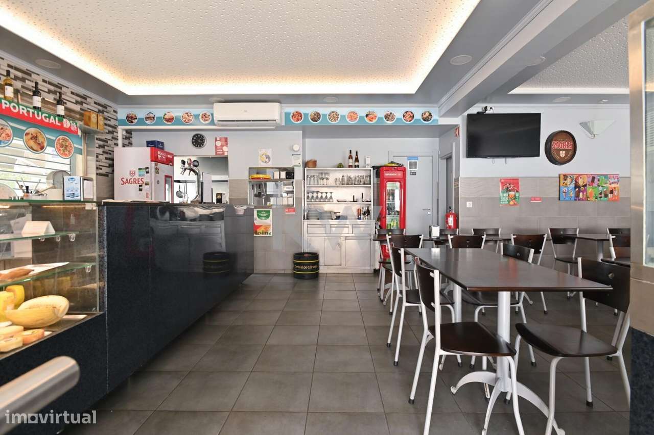 CAFÉ RESTAURANTE TOTALMENTE EQUIPADO PARA TRESPASSE EM VALE DE FIGUEIR - Grande imagem: 3/16