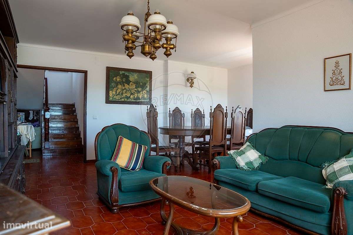 Moradia T4 para venda-7