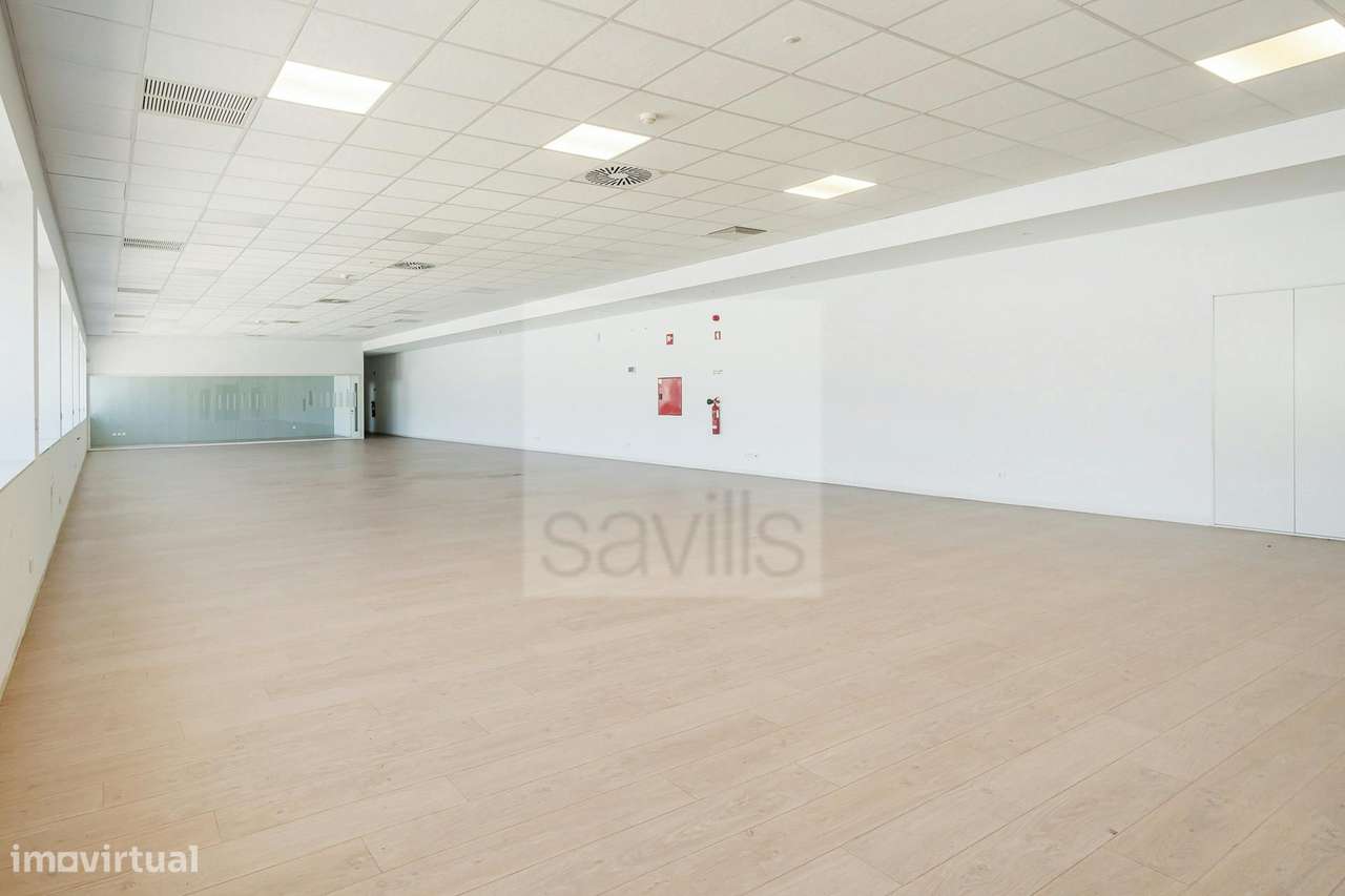 Escritório no Centro Logístico da Maia - Grande imagem: 3/16