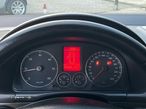 VW Touran 1.9 TDi Conceptline 7L - 9