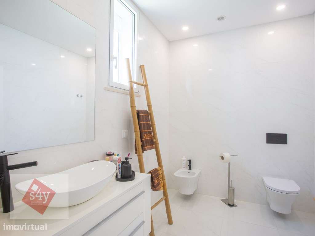 Moradia em Belverde - Piscina e Garagem!-31