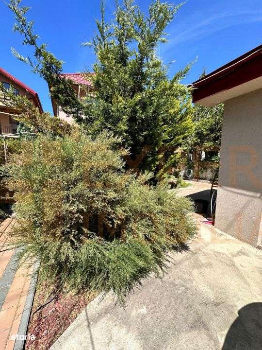 Casa primitoare in zona Mamaia Sat - Imagine principală: 5/19