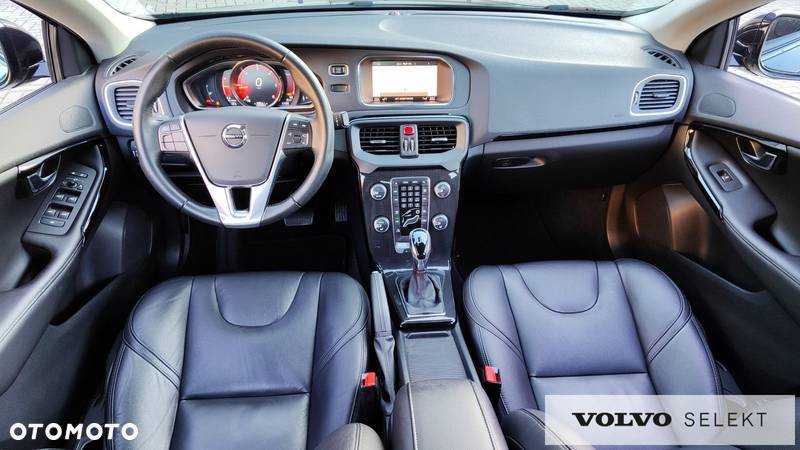 Volvo V40 - 14