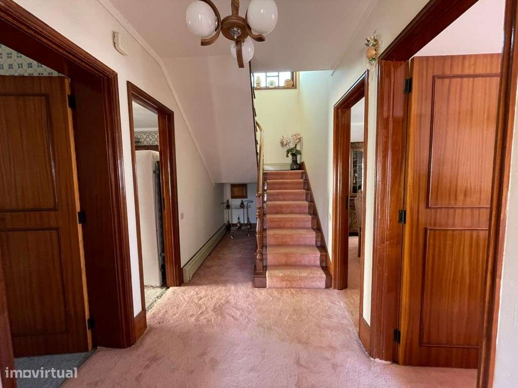 MORADIA T5 - TORREIRA - Grande imagem: 5/29