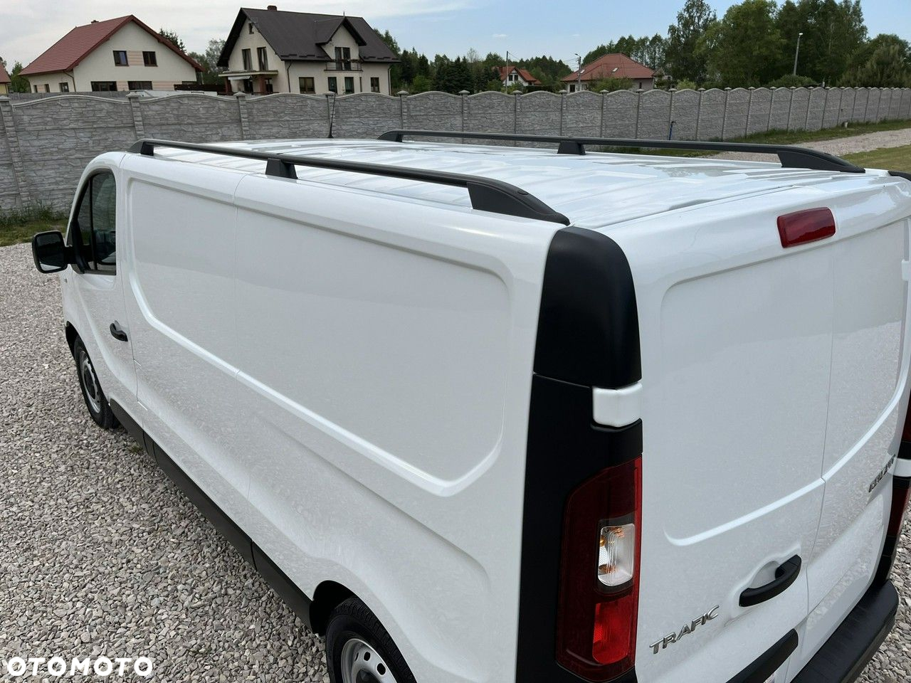 Renault Trafic - 16