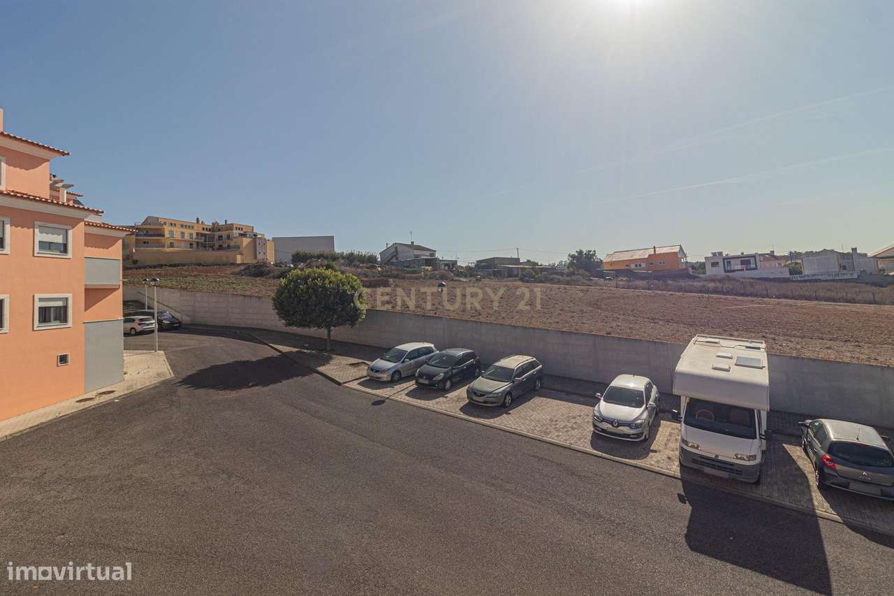 Apartamento T2 em Mafra — Luminoso, Espaçoso e Pronto a Viver-36