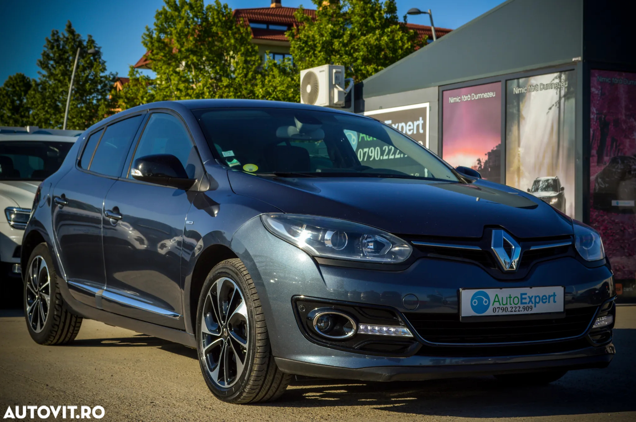 Renault Megane ENERGY dCi 110 Start & Stop Bose Edition - 2