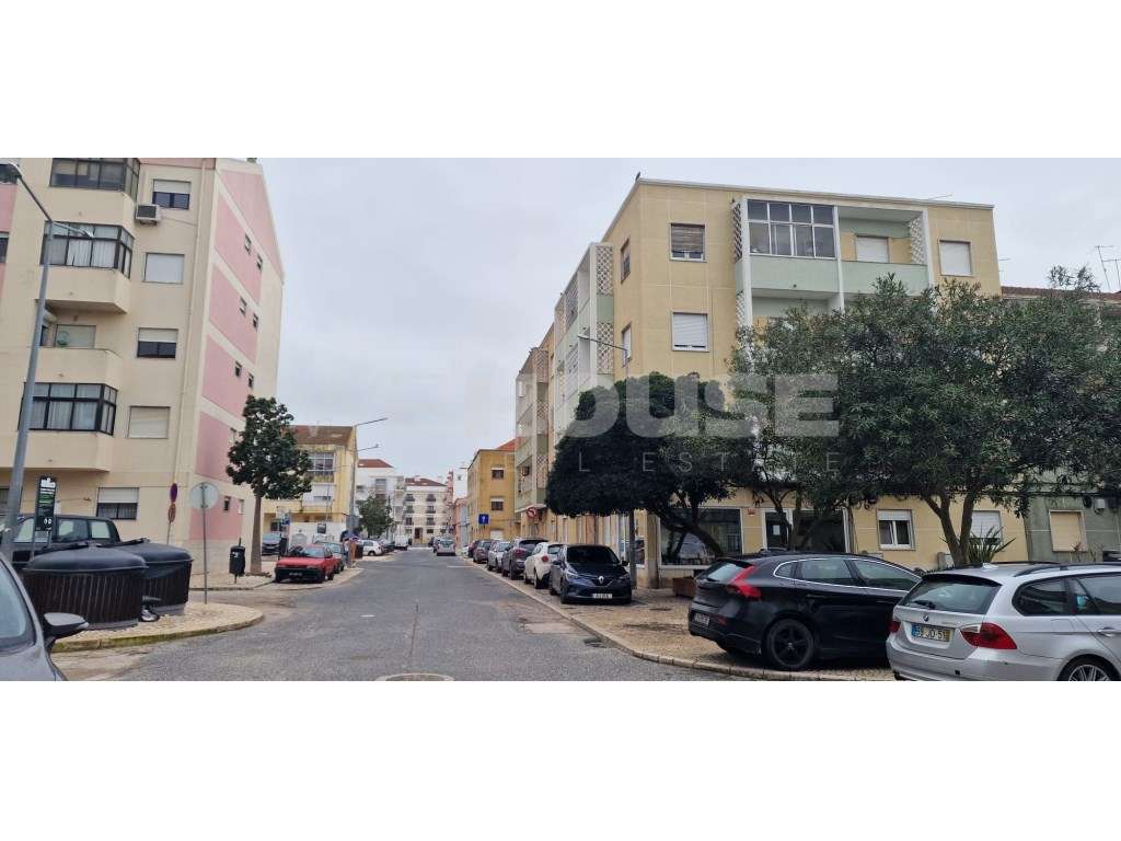 Loja 49 m2, no centro Alcochete - Grande imagem: 5/6