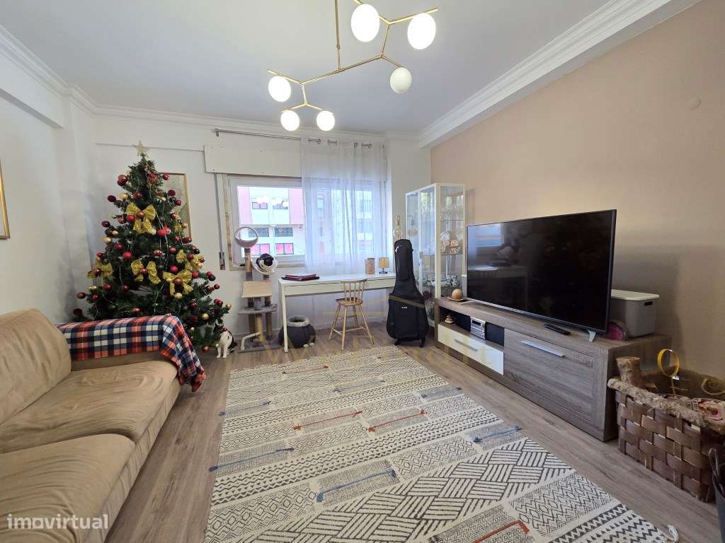 Excelente T2 em Mem Martins - Grande imagem: 5/31