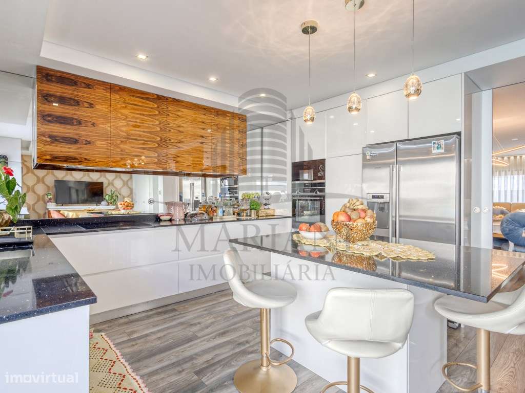 **Moradia de Sonho na Praia de Salgueiros**-14