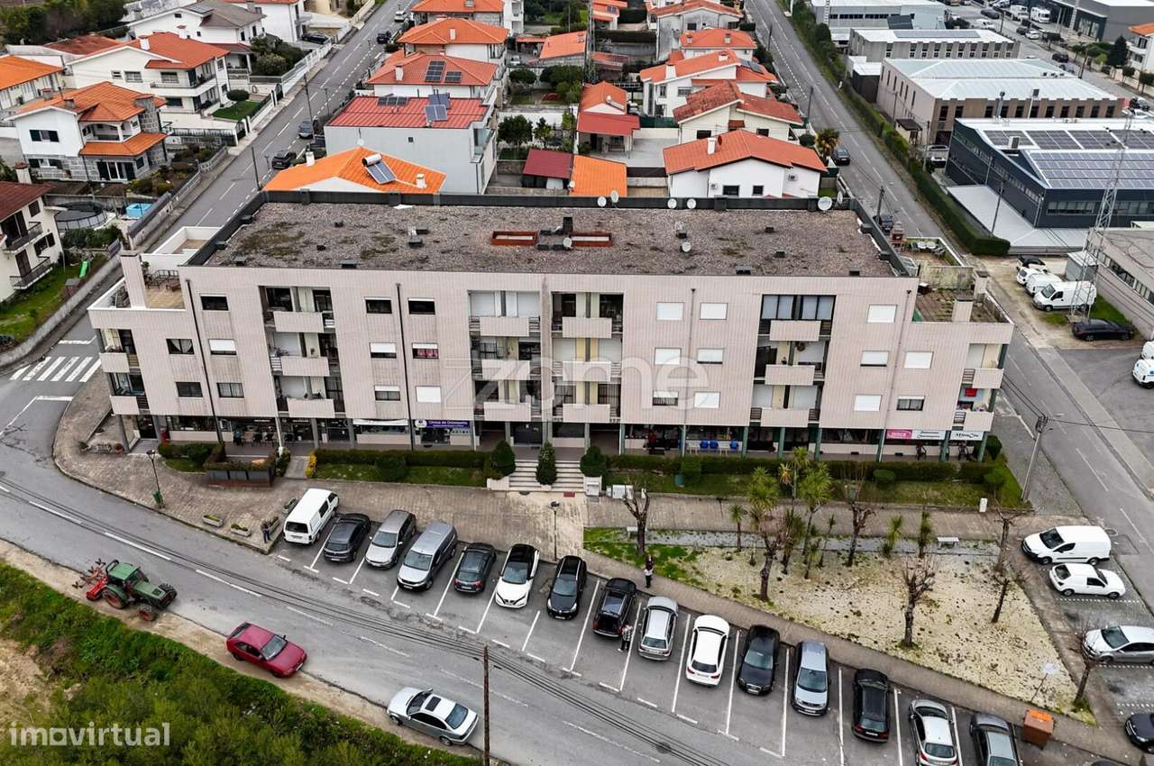 Apartamento T1 Renovado em Mesão Frio - Grande imagem: 2/18