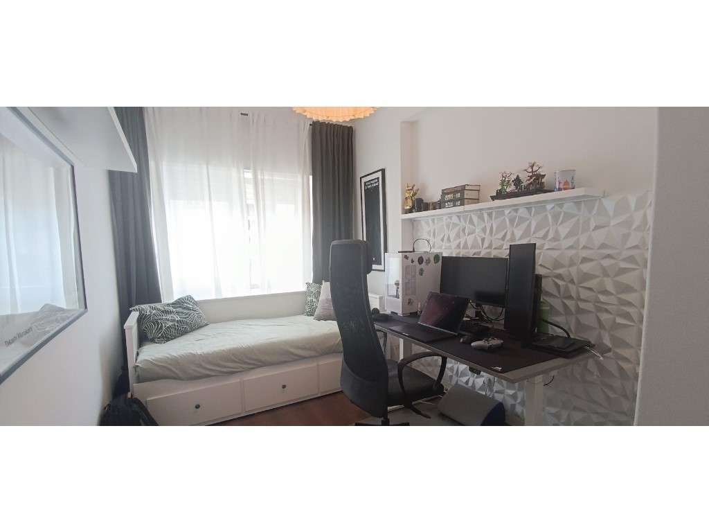 Maravilhoso T2 Remodelado - Barcarena-20