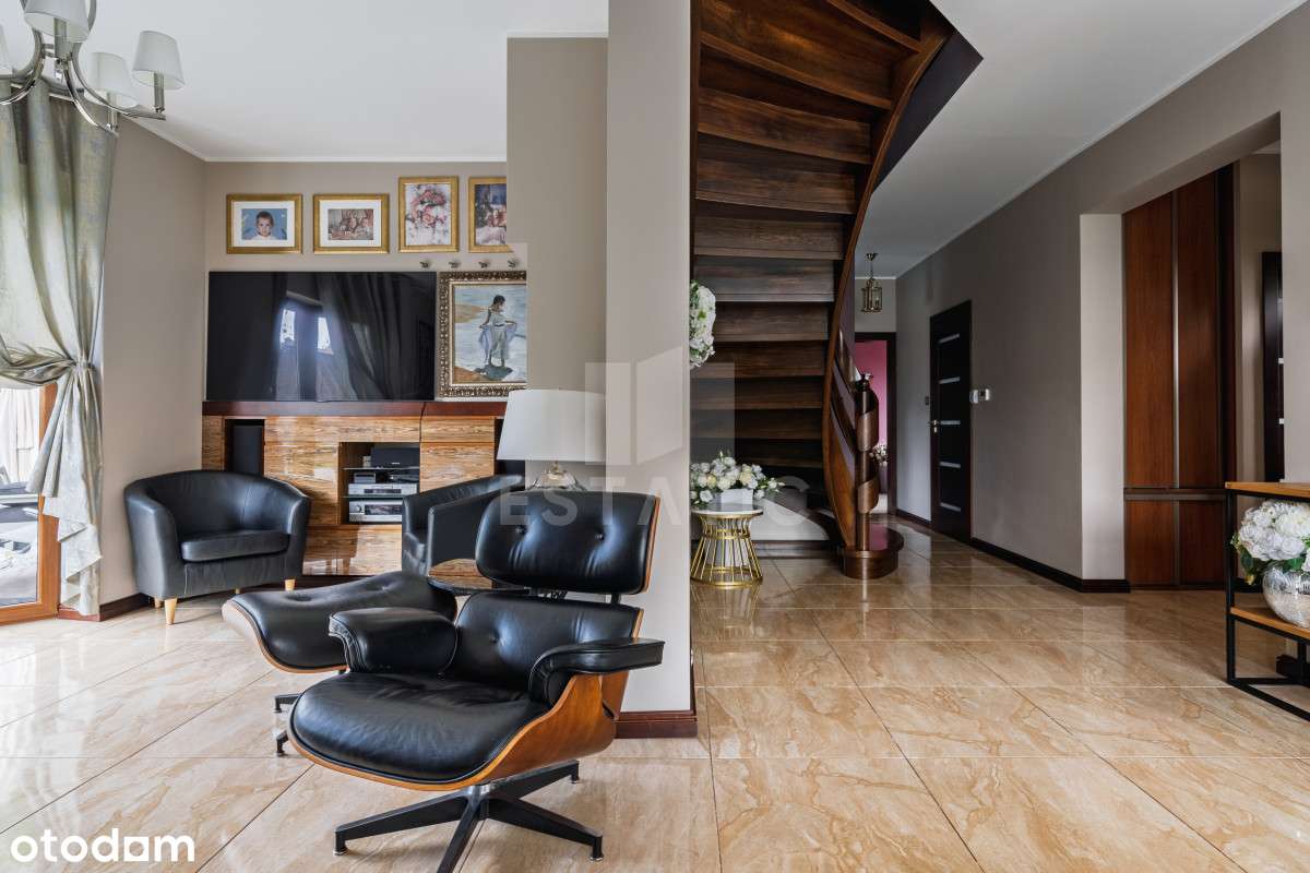 Ekskluzywny dom z dużą działką w Tuchomiu - Pełny obrazek: 5/20