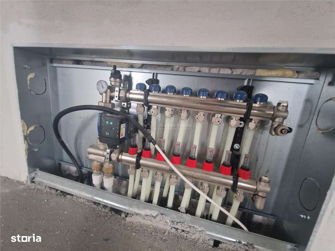 Apartament P+E, teren 179 mp - parte dintr-un triplex - Caminul De Bat - Imagine principală: 4/14