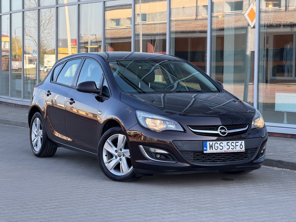 Opel Astra J 1.7 CDTI DPF ecoFLEX Start/Stop Edition 2013