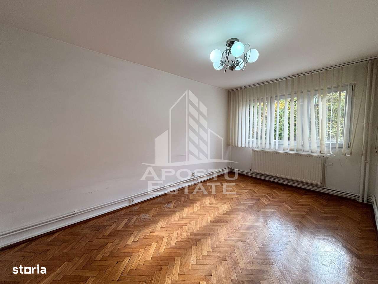 Apartament cu 4 camere, decomandat, nemobilat, garaj, zona Medicina - Imagine principală: 5/15