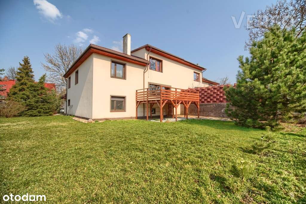 5 osobnych pokoi, bliźniak na dużej działce 1087m2-5