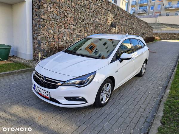 Opel Astra - 1