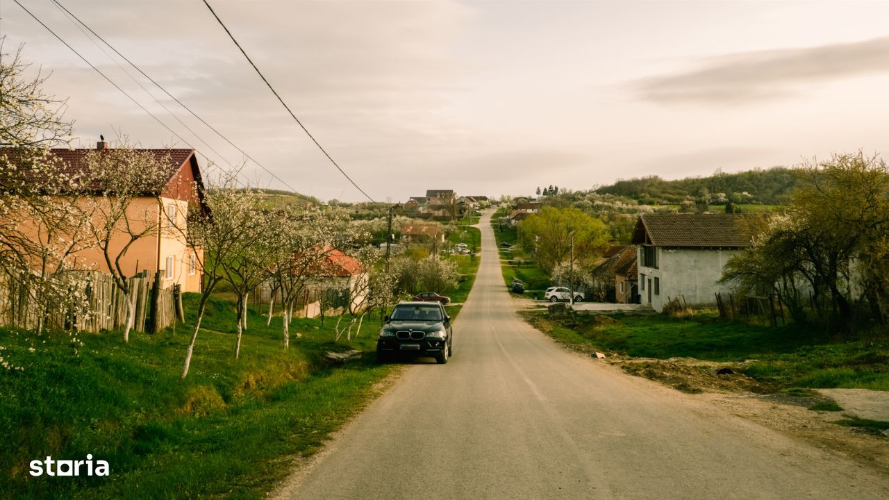 Teren intravilan cu utilitati langa Oradea, 5900mp