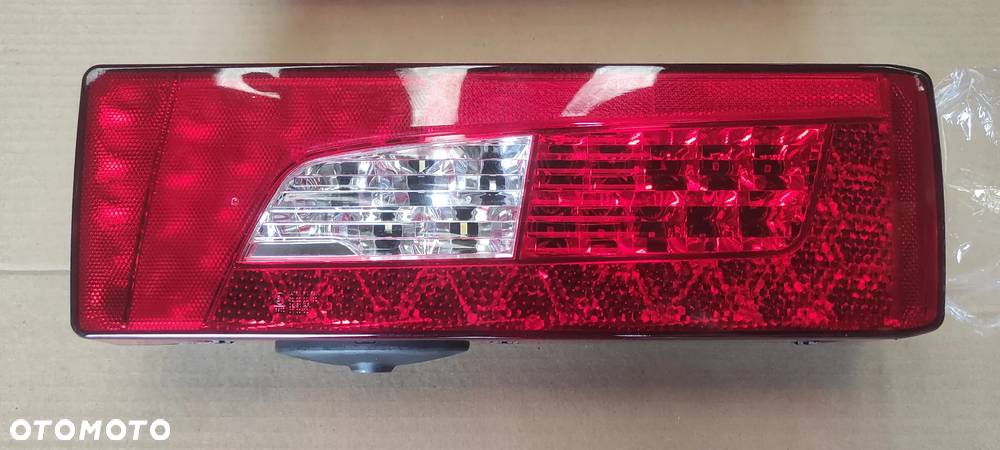 Scania Lampa tył LED nowa - 2