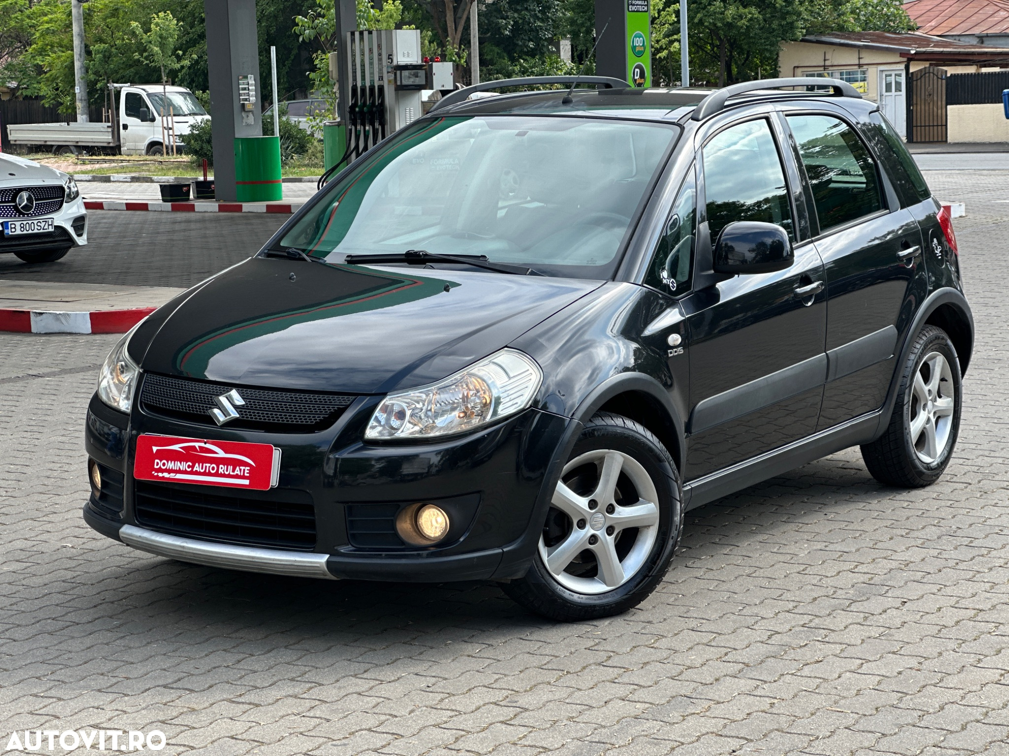 Suzuki SX4 - 10