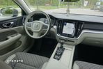 Volvo V60 D4 SCR Momentum - 11