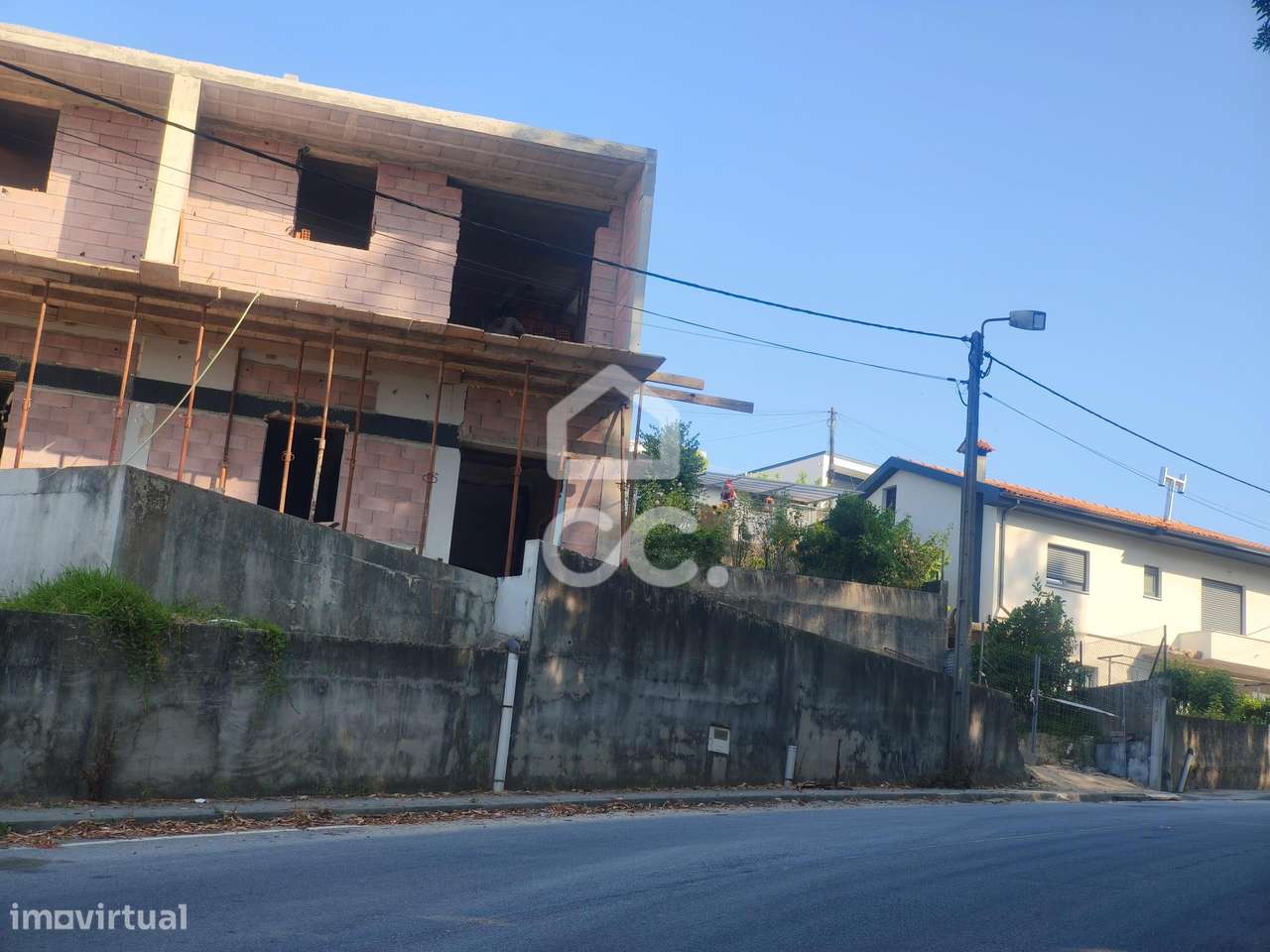 Moradia Renovada T3 em Vale (São Martinho) - Vila Nova de Famalicão-18