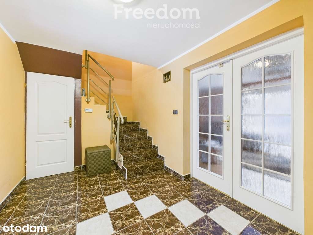 dom w spokojnej okolicy - Pełny obrazek: 4/12