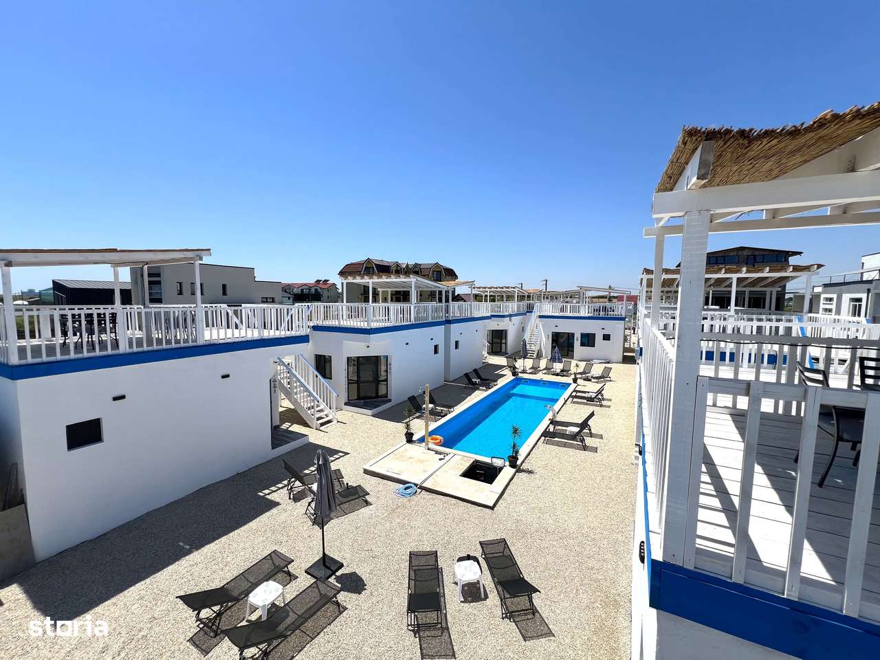 10 Casute Greek Bungalows , Piscina, la Malul Marii, Afacere la Cheie-17