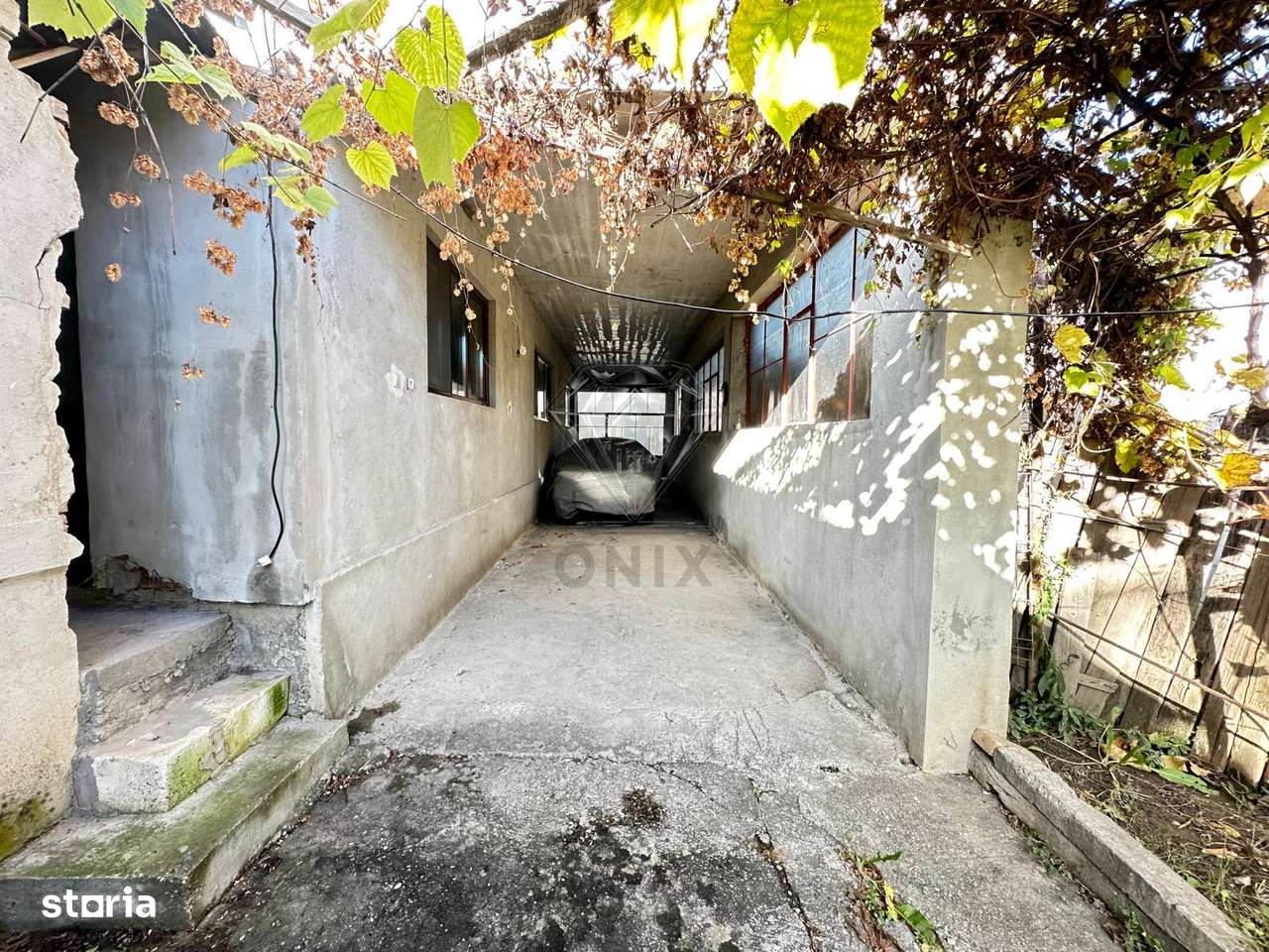 CASA ROMANESTI  5 CAMERE-11