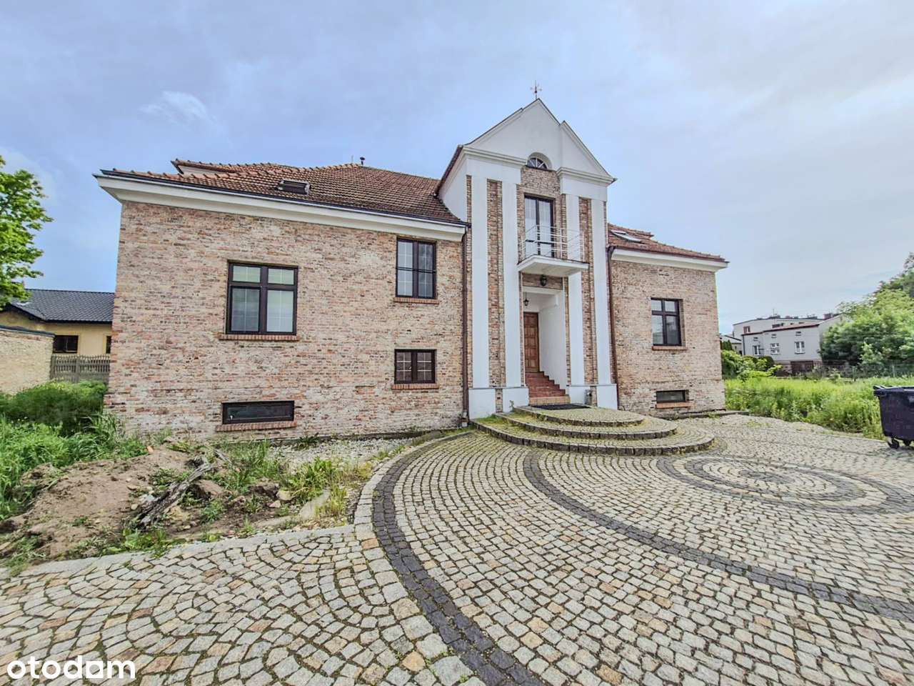 Imponujący dworek na sprzedaż nieopodal Zamku w Będzinie - Pełny obrazek: 4/14