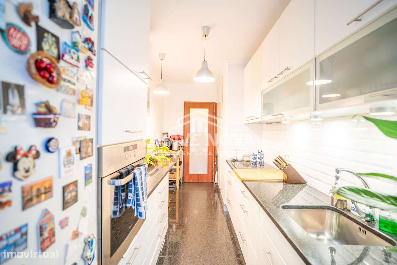 Apartamento T3 Renovado para venda em Lordelo do Ouro, Porto  Zona ...-5