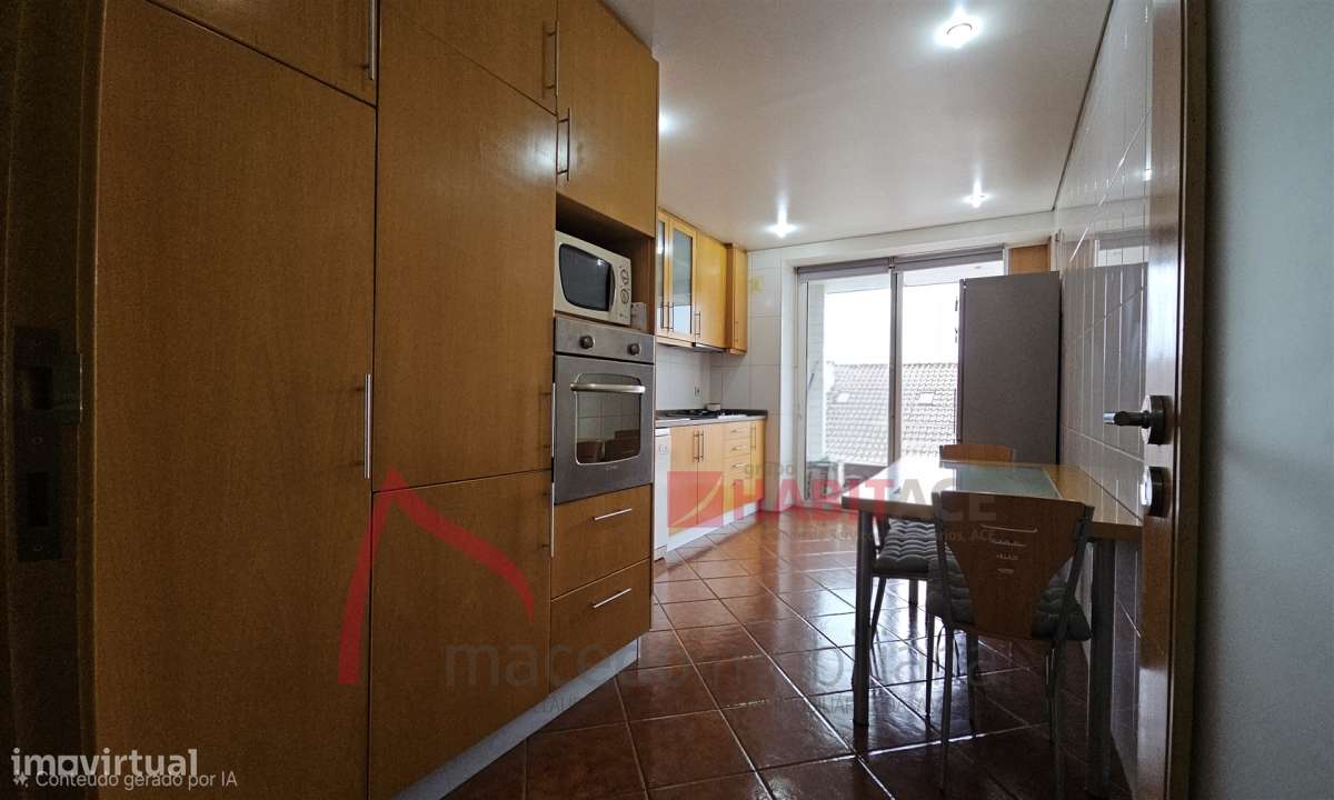 Apartamento T3 com 2 frentes e varandas em Ferreiros – Braga  O Seu Ap-45
