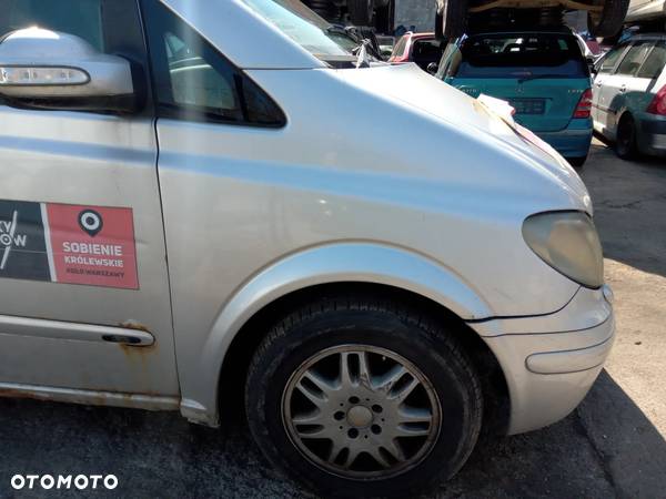 Błotnik przedni prawy MERCEDES Vito W639 9154 - 1