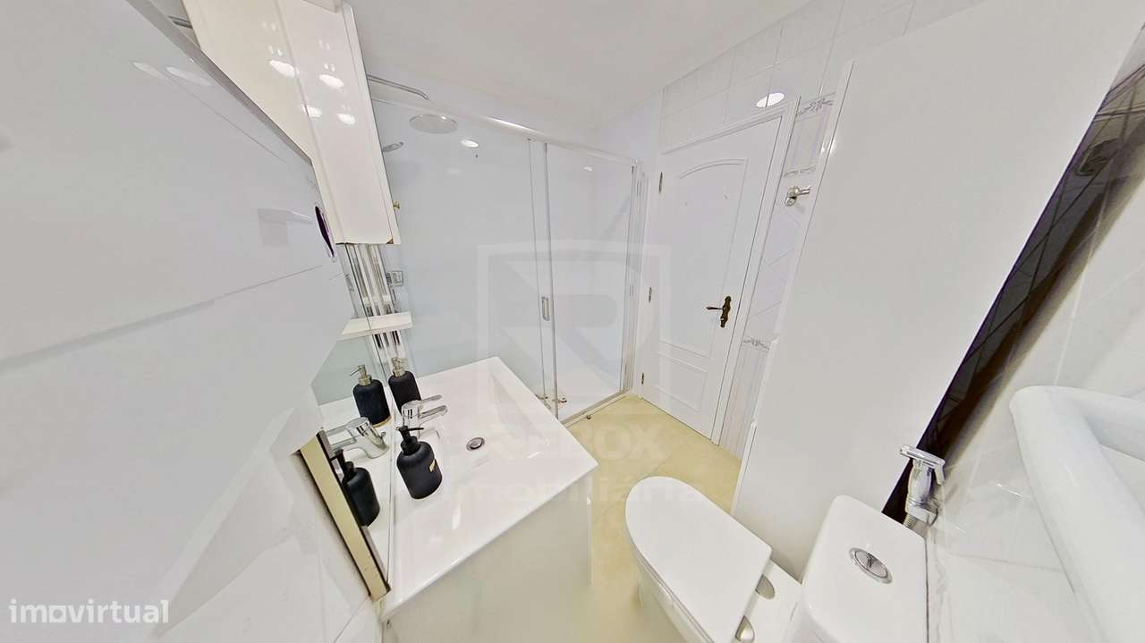 Apartamento T4, lavandaria e excelente aproveitamento do espaço-18