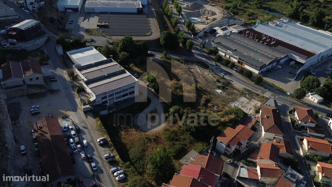 Terreno Urbano para Construção | 3.239 m² | Vilar, Vizela-1