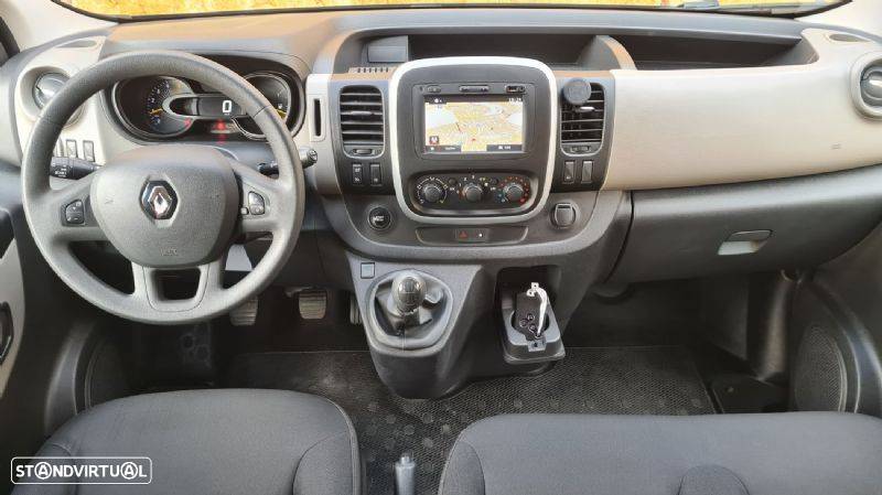 Renault Trafic - 11