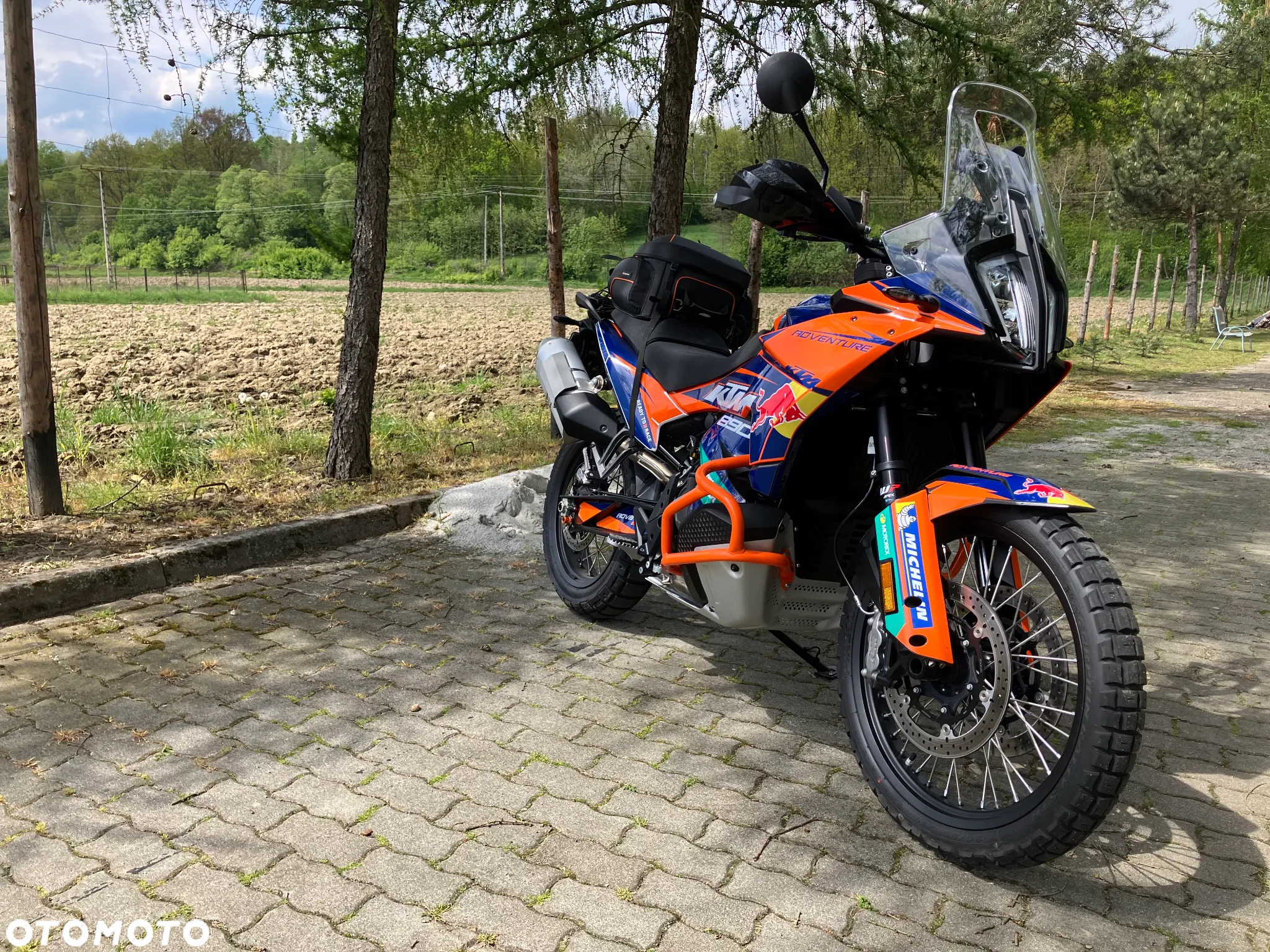 KTM Adventure - 8