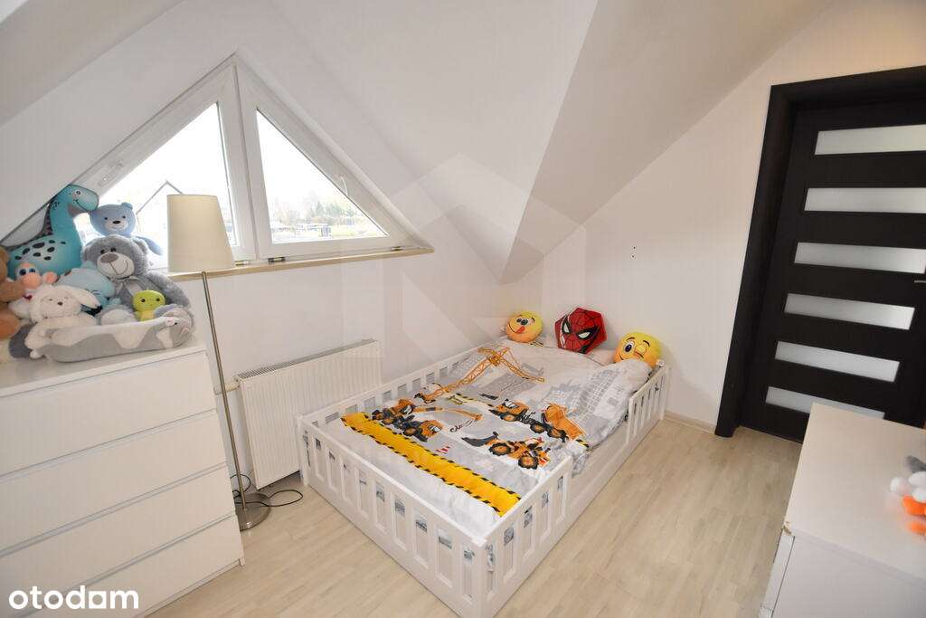 Dom z garażem i fotowoltaiką – Narok-14